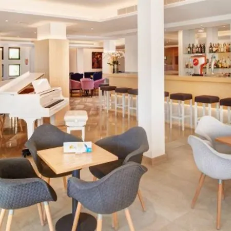 Hotell Girasol 4*